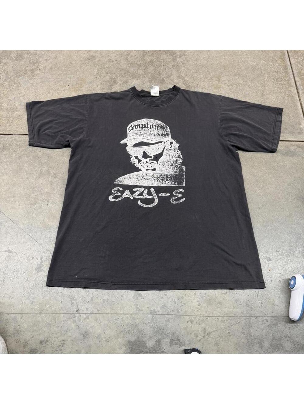 vintage eazy e faded black compton rap tee band shirt size xxl HAS HOLES